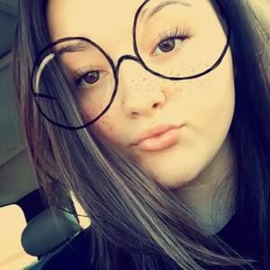 Meet your Posher, Gabrielle